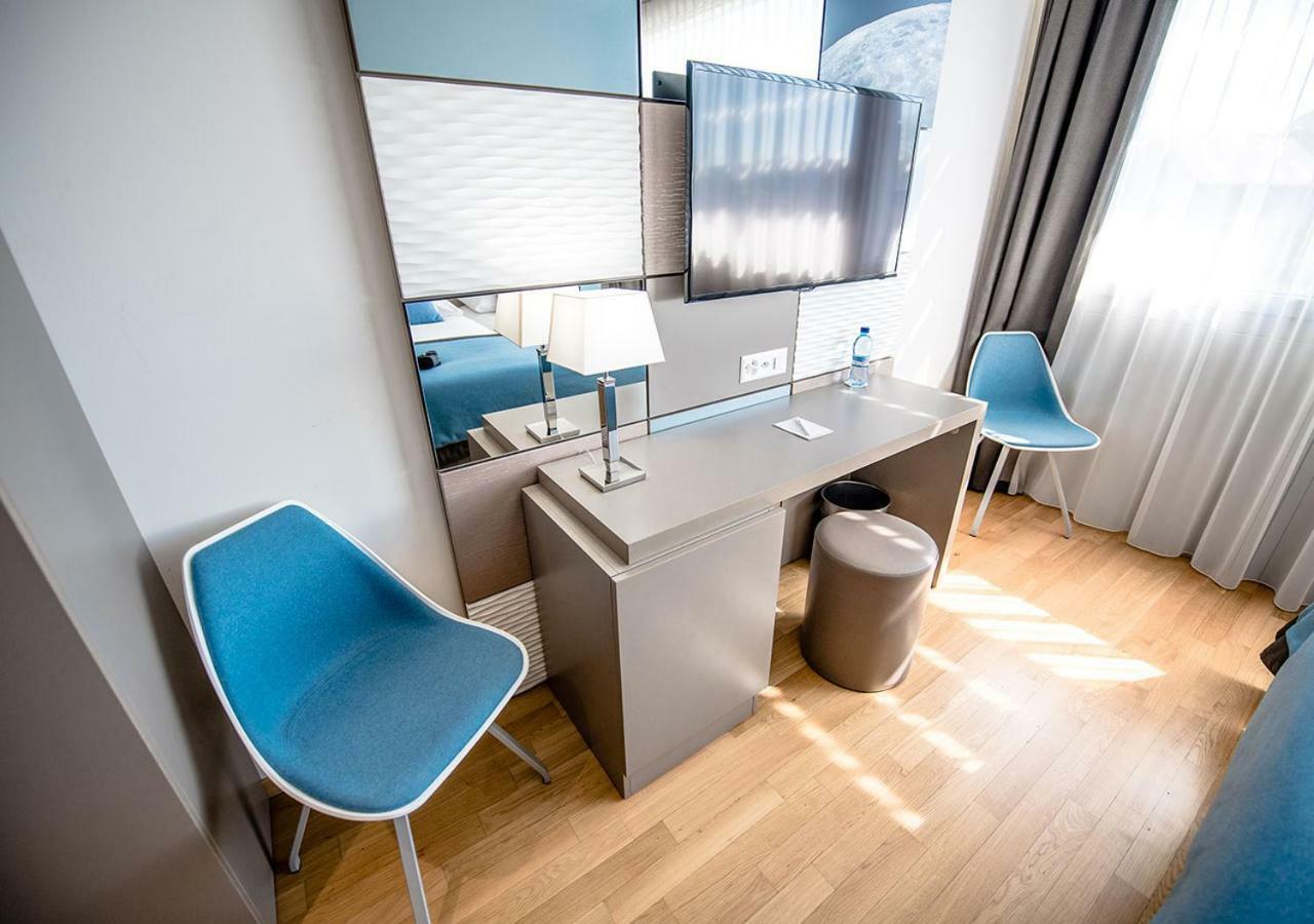 Discovery Hotel 3* Superior Crissier Eksteriør bilde